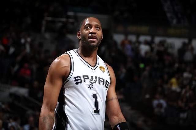 库里17+10康宁汉姆32+6+8 勇士终结活塞5连胜